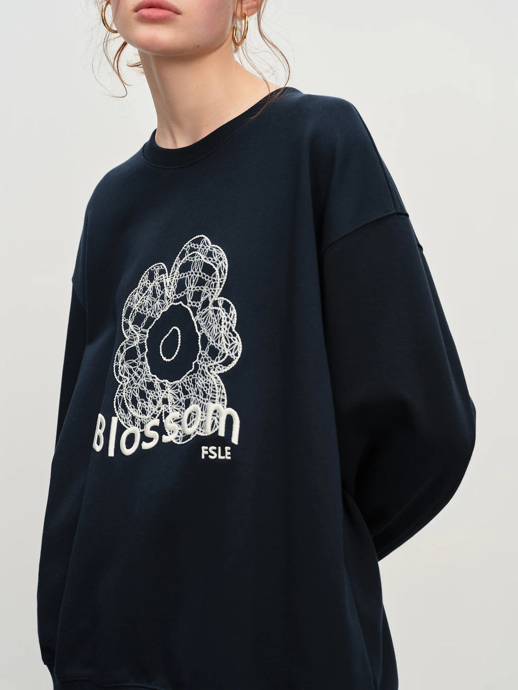 FSLE Winter 2025 Women's Embroidered Drop Shoulder Sweatshirt - 3D Floral Texture Slight Loose Fit Youthful Casual Layering Top