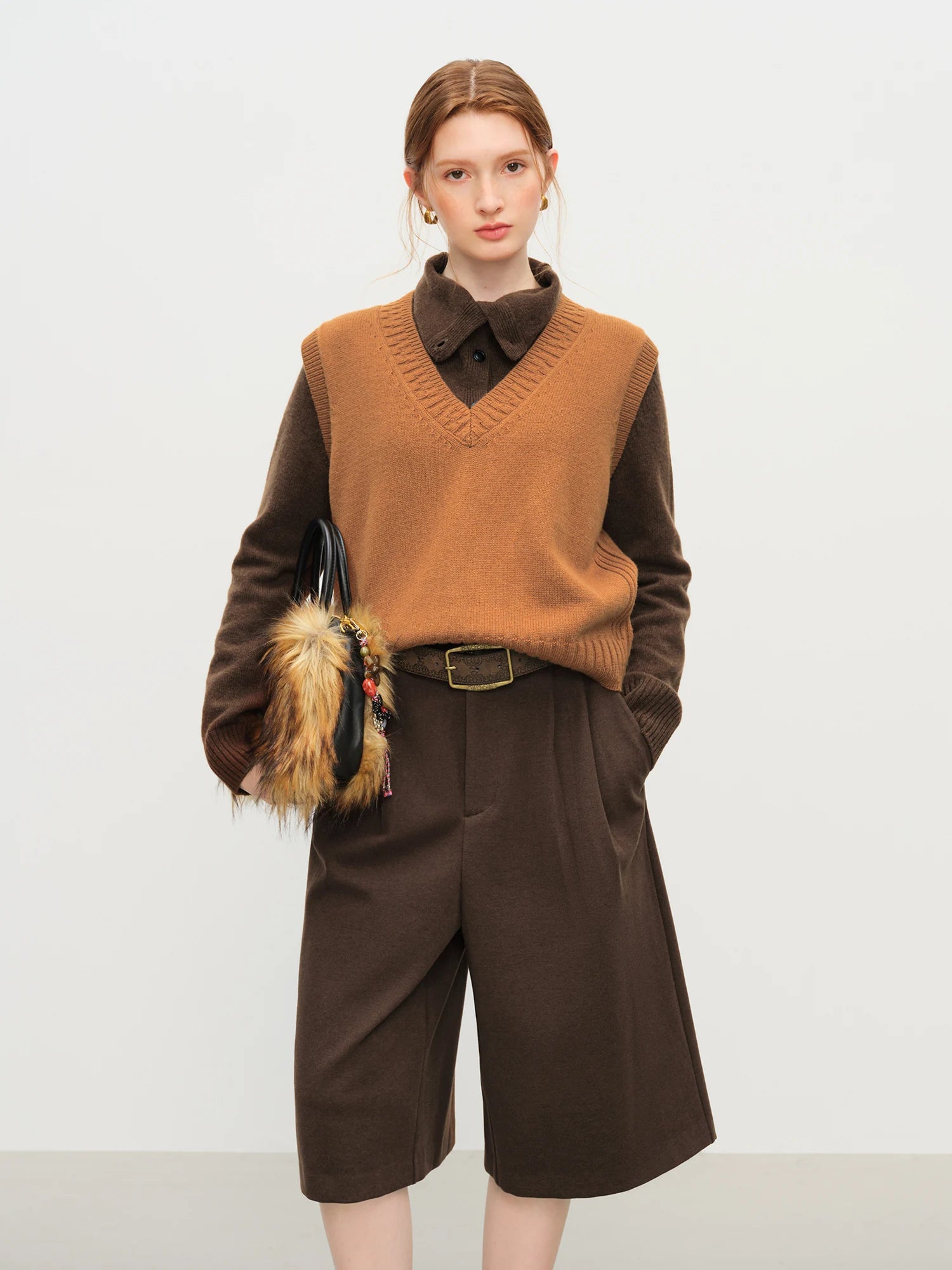 FSLE Women Autumn Winter 2025 New Arival Wool Knit V-neck Sleeveless Vest for Layering Outerwear Tops Tanks Design layered vest