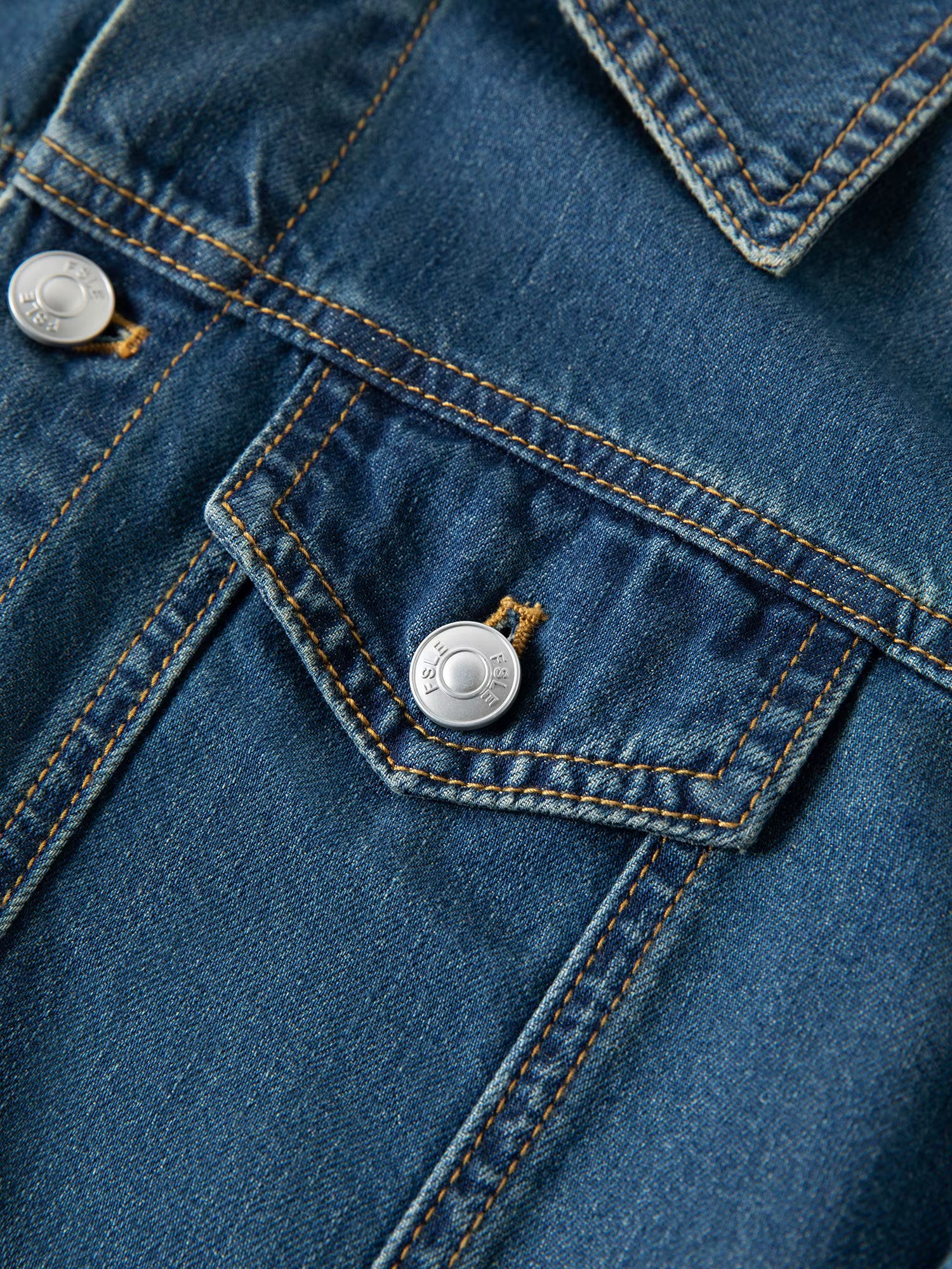 2026 Spring Women's Retro Turn-Down Collar Denim Jumpsuit - Classic Commute Style Wide Leg Overall for Office Daily Wear