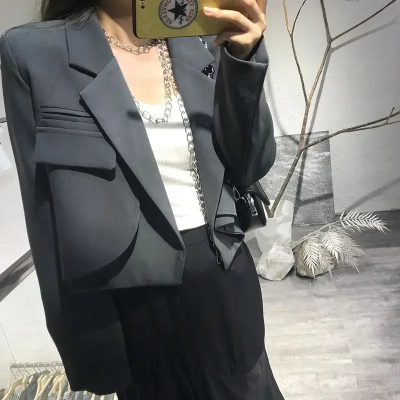 Crop Black Short Clothing Women's Blazers Female Coats and Jackets White Outerwear Youthful Woman Clothes Korean Fashion Bring