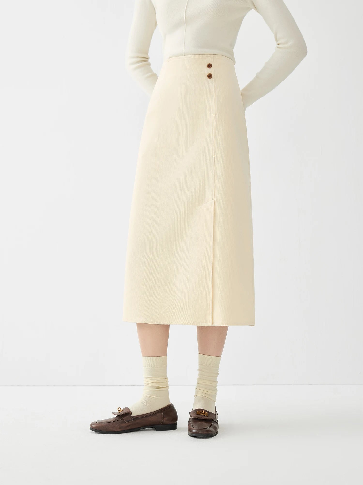 FSLE Women Corduroy Long Skirts Zipper Waist Asymmetric Design Winter Beige Female A-LINE Skirt With Lining 24FS14672
