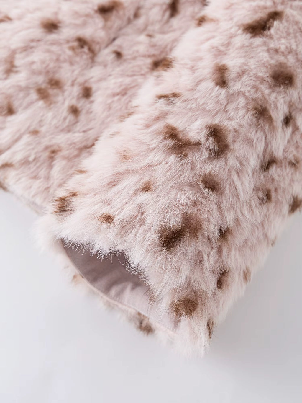 Chestnut Brown Leopard Print Women Faux Fur Stylish A-Line Trench Coat Fall Winter 2025 New Arrival Cozy Winter Essentials