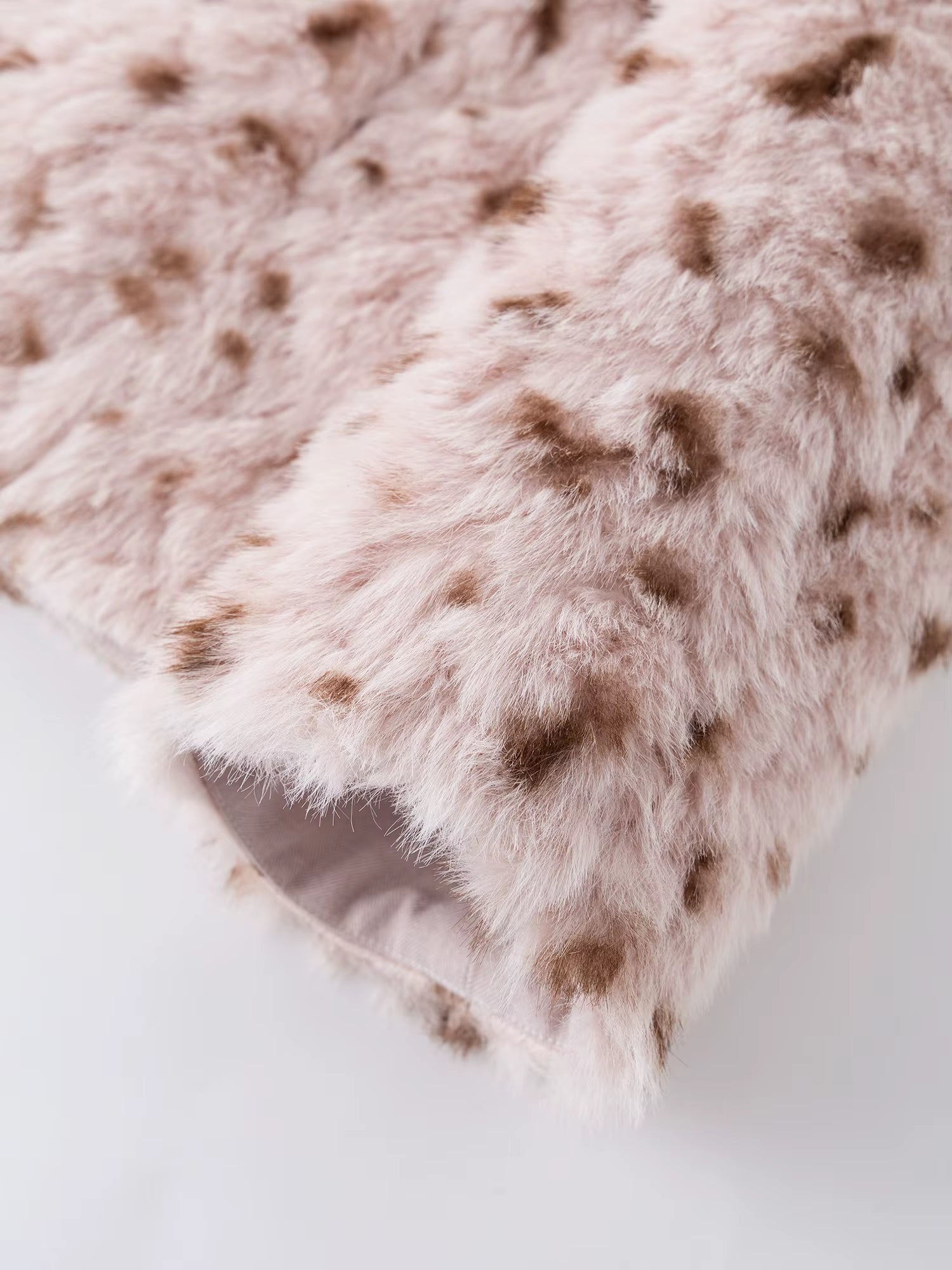 Chestnut Brown Leopard Print Women Faux Fur Stylish A-Line Trench Coat Fall Winter 2025 New Arrival Cozy Winter Essentials