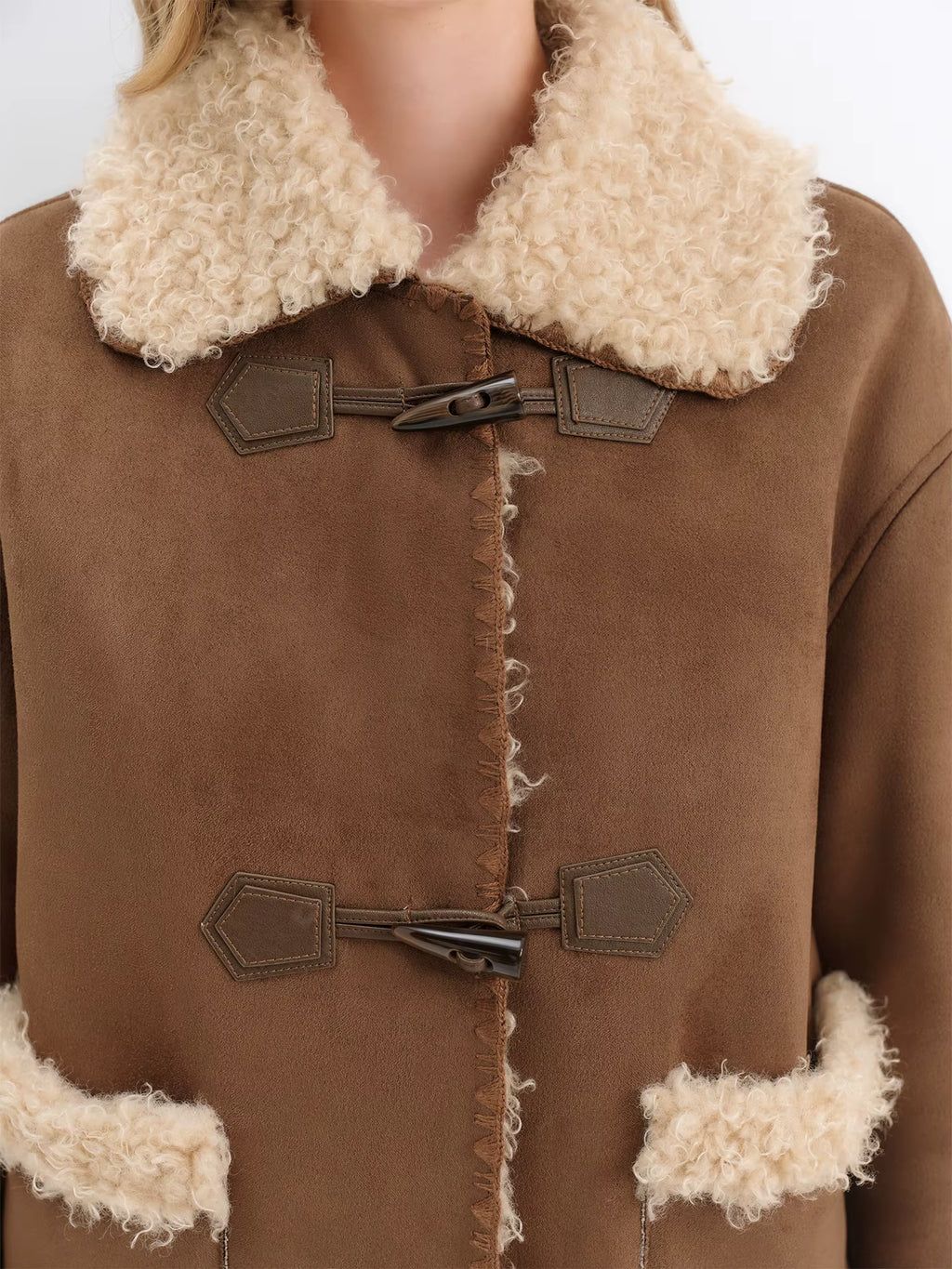 Retro Design Suede Lambskin Coat for Women Winter 2025 New Imitation Fur Jackets Warm American Style Leisure Loose