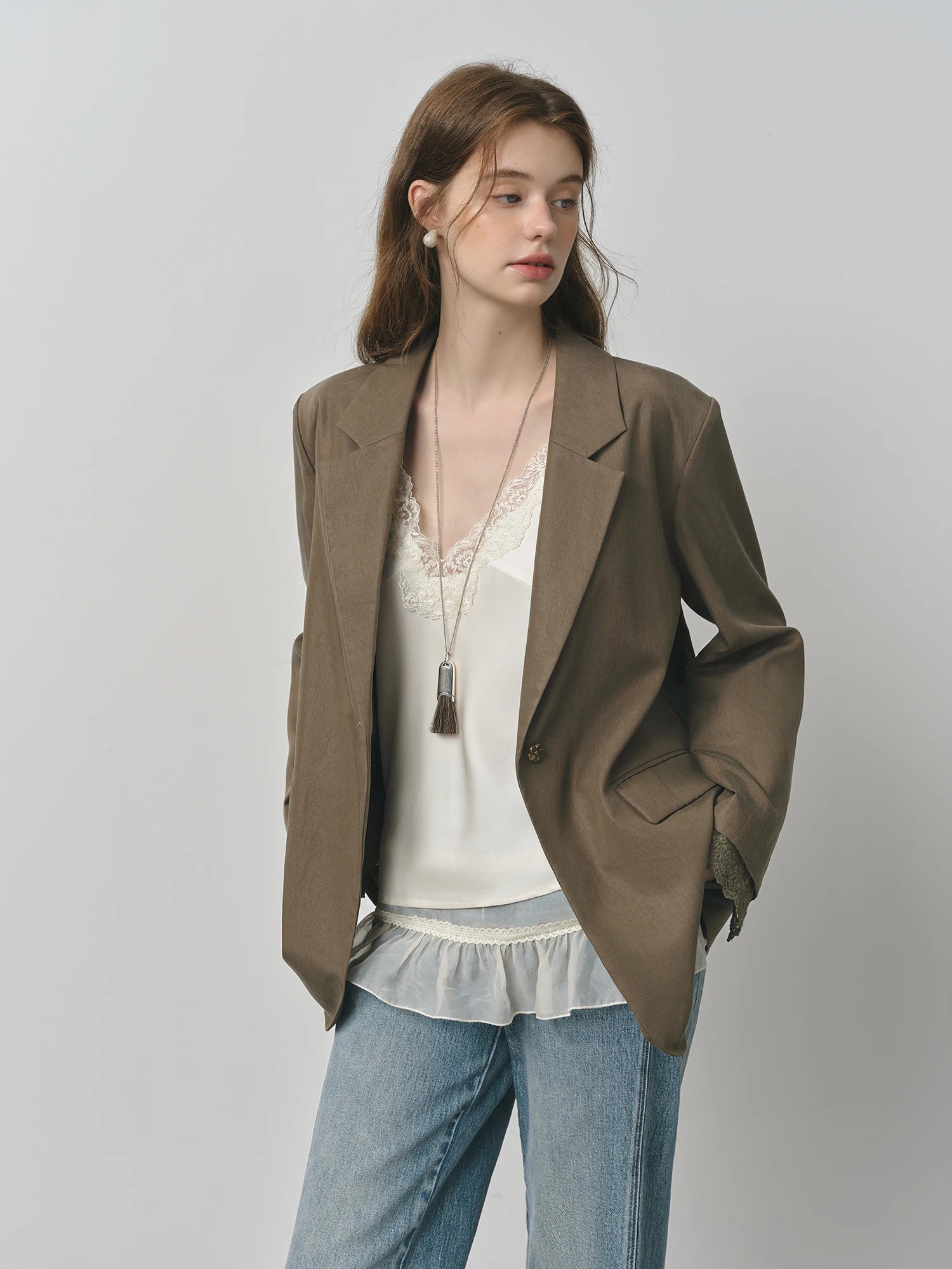 FSLE Design Sensitive French Women's Blazer with Lace Trim 2025 Autumn New Arrival White Suit Blazers