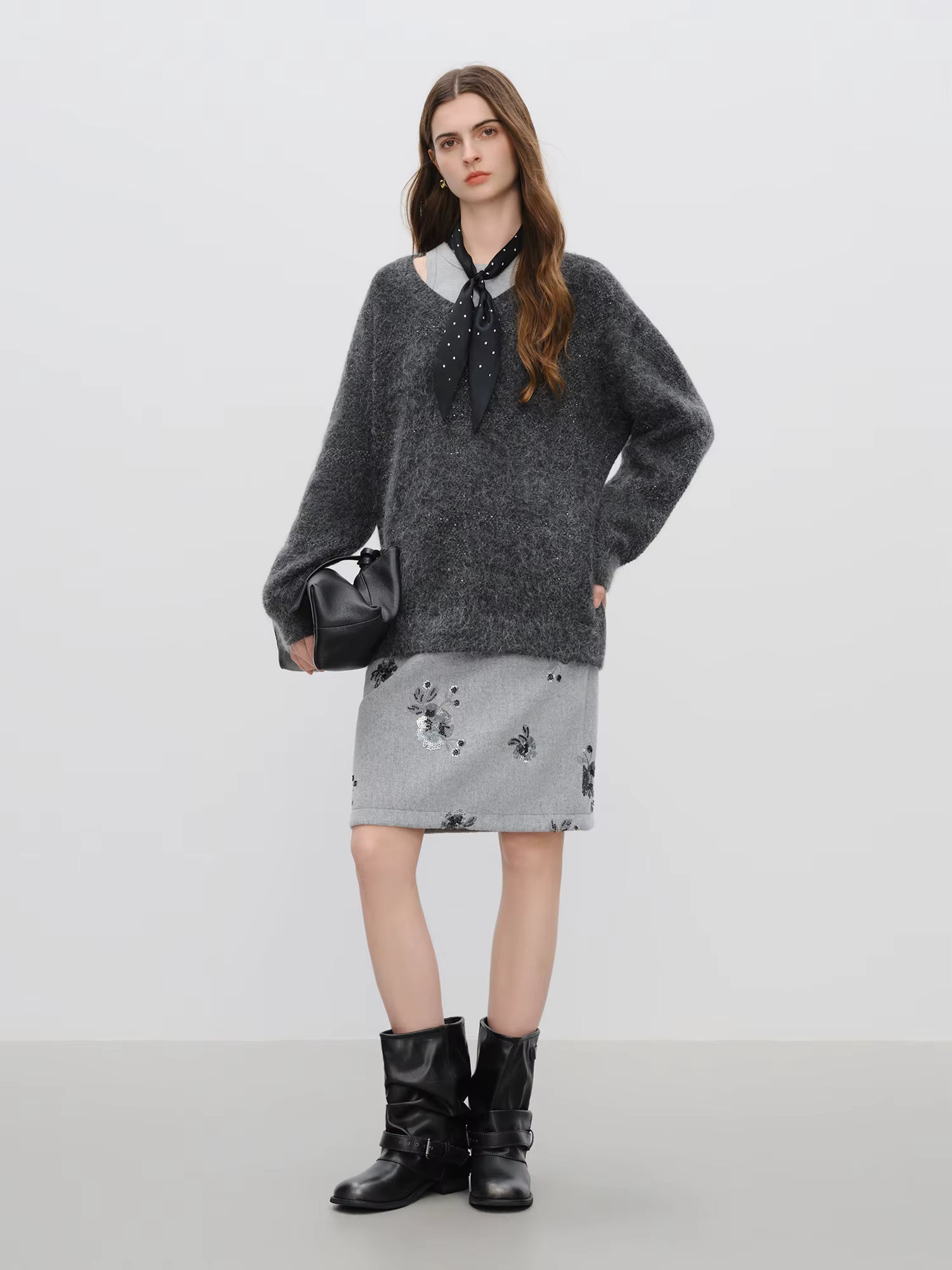 【Premium Series】Temperament Lazy Style V-neck Sweater Women 2025 Winter New Mohair Top Solid Simple Ins Soft Warm