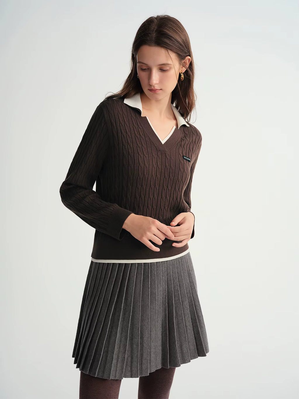 Contrast Color V-neck Cable Knit Sweater 2025 Winter New Products Long Sleeve Pullovers Solid Leisure Korean Style