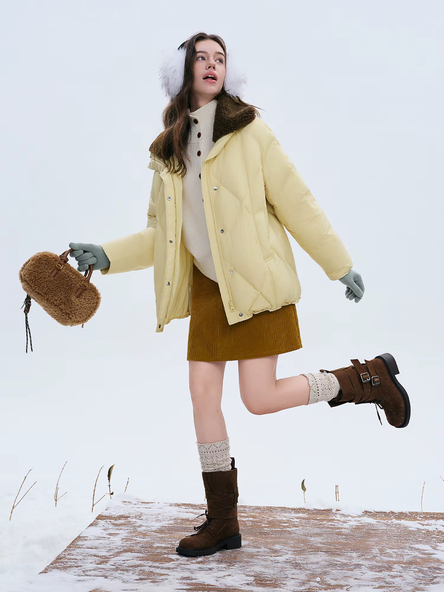 Furry Lapel Quilted White Duck Down Coats Women Casual Daily Retro Simple Loose Short Warm Coat Contrast Color Girlish BF