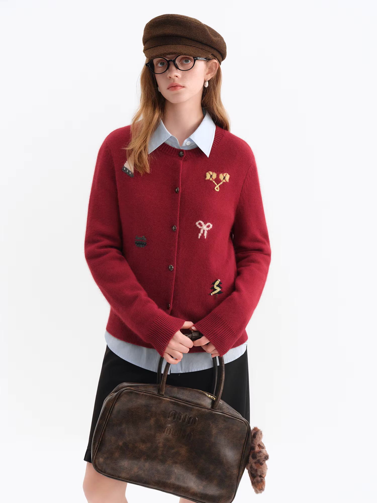 2025 Women's Red Christmas Block Embroidered Round Neck Vintage Knit Sweater Coat Cozy Holiday Party Pullover Casual Fit