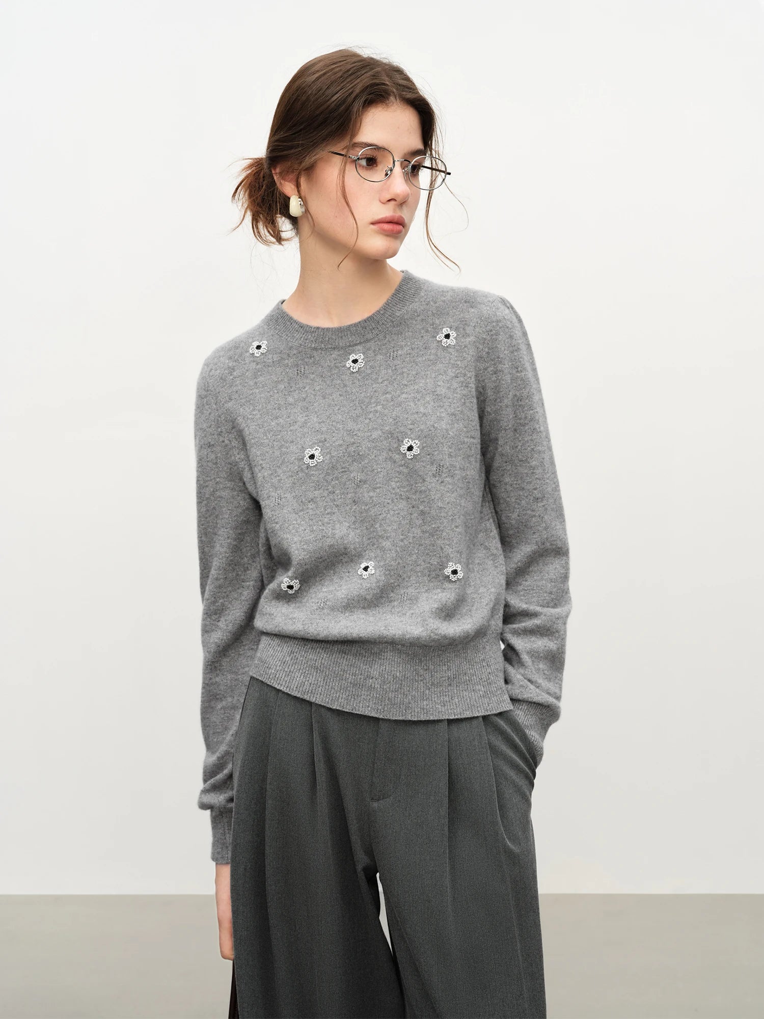 FSLE Women's Cute Fresh Wool Knit Sweater 2025 Autumn Winter New Style Round Neck Long Sleeve Chic Pullover Top for Casual Wear
