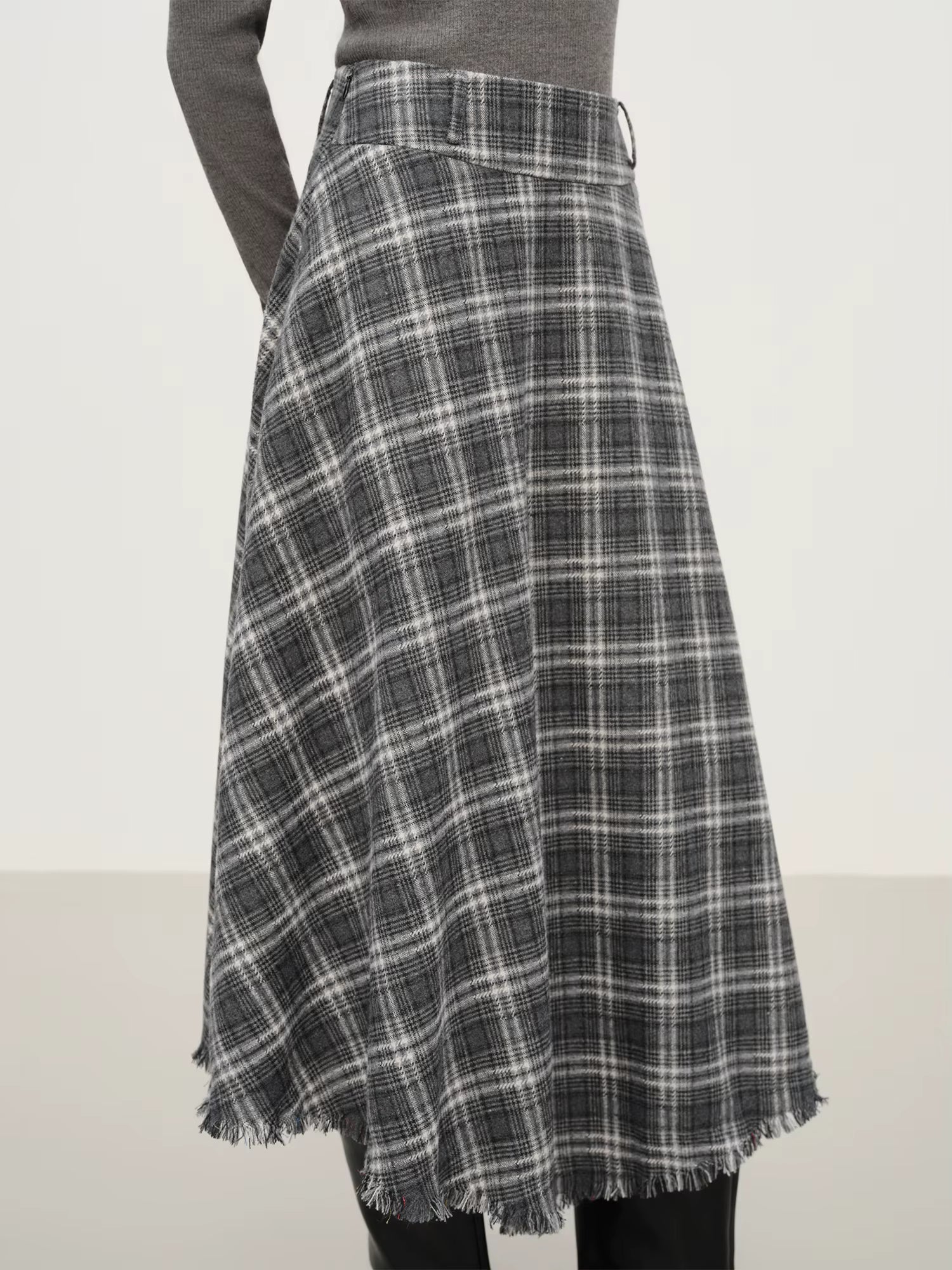 Elegant Women's Winter 2025 Retro Plaid Asymmetrical Hem A-line Skirt - Wide Waistband Slimming Design Elegance Skirts