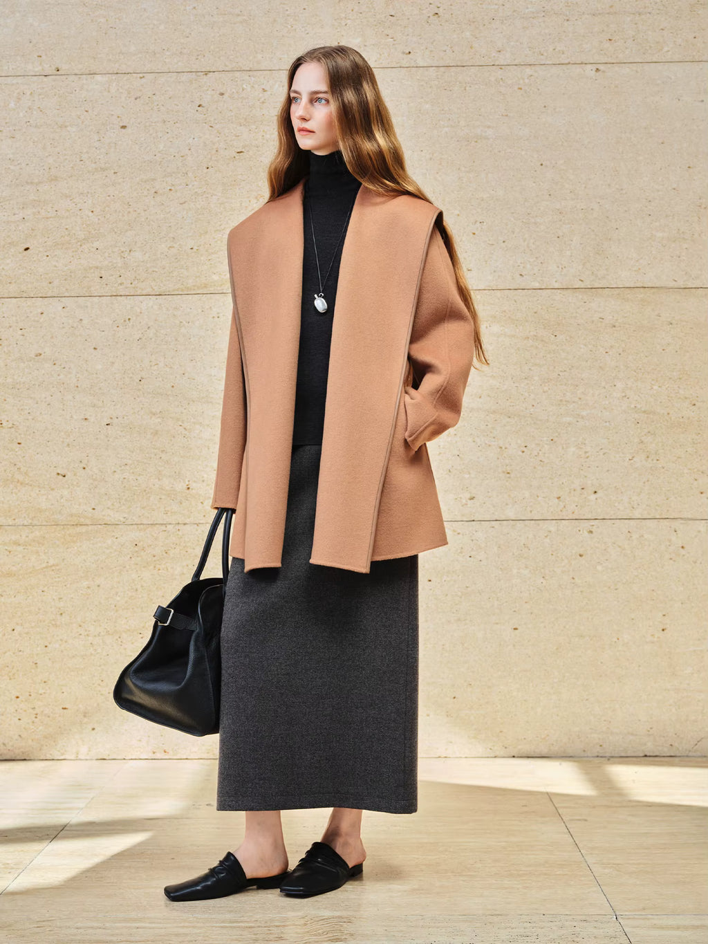 Laid Back Oversized Hooded Design Double-Faced Wool Bathrobe Coat Winter 2025 New Soft Versatile Everyday Wear for Women