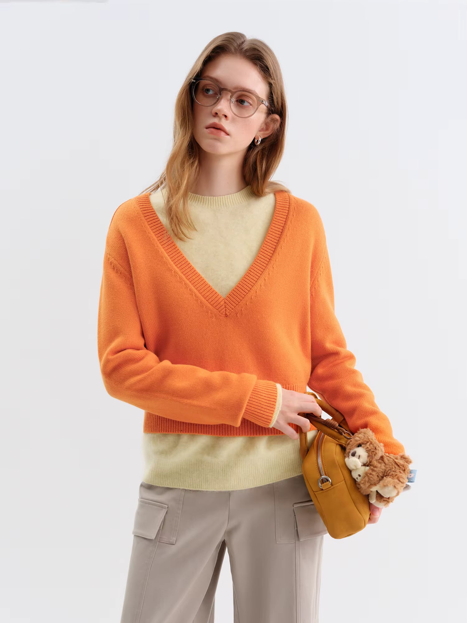 2025 Winter Women's V-Neck Loose Knit Sweater Oversized Pullover Soft Wool Blend Top Cozy Fall Fashion Casual Long Sleeve