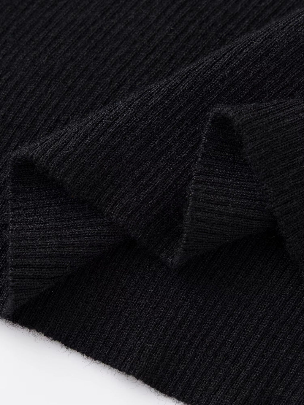 Women's Asymmetric Hem High Neck Wool Sweater 2025 Winter New Thermal Knit Top Slim Fit Casual Warm Pullover
