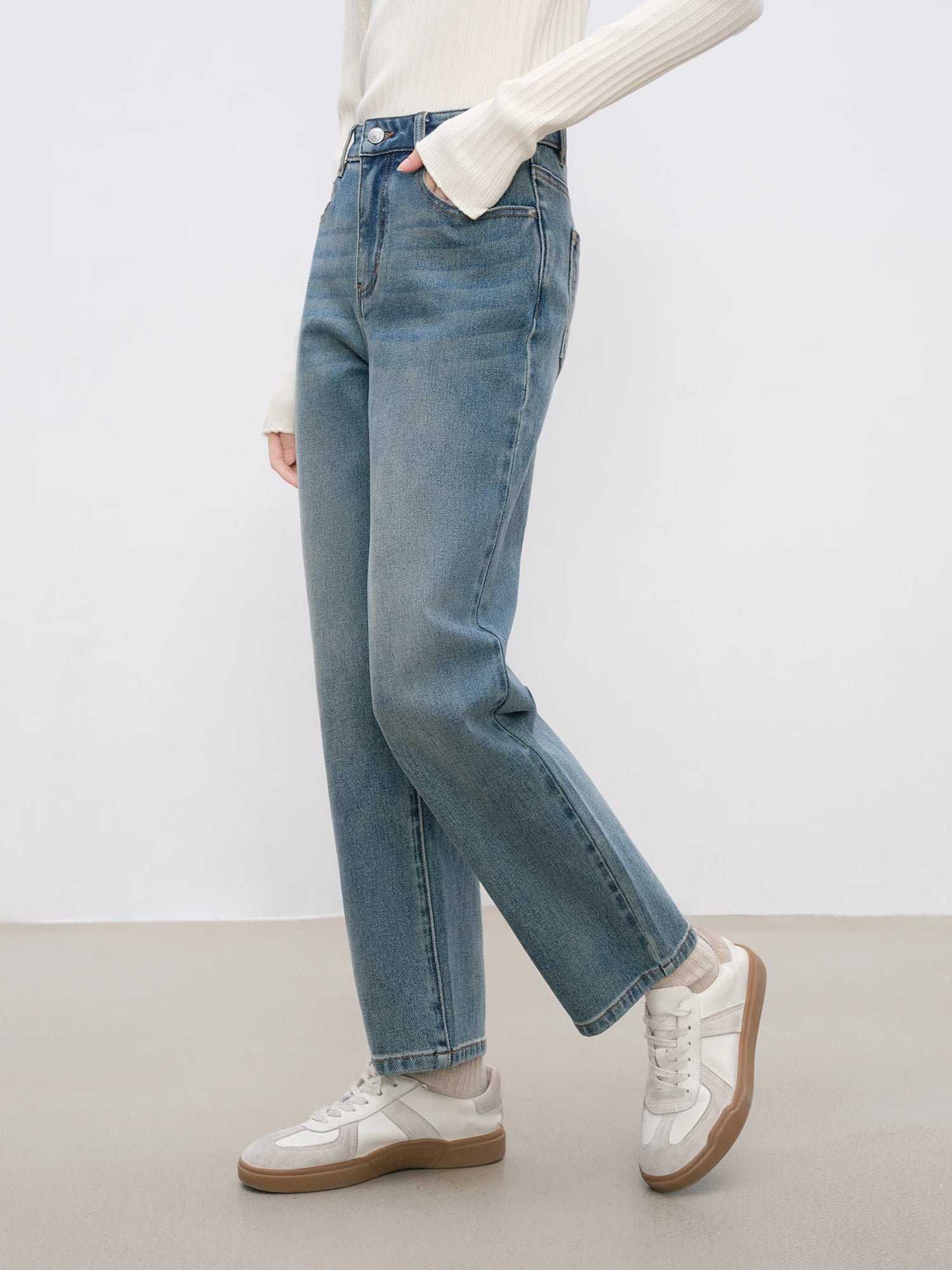 ZIQIAO Petite Size Light Colored Tapered Jeans for Women 2024 New Casual High Waisted Pants That Cover The Hips Jeans