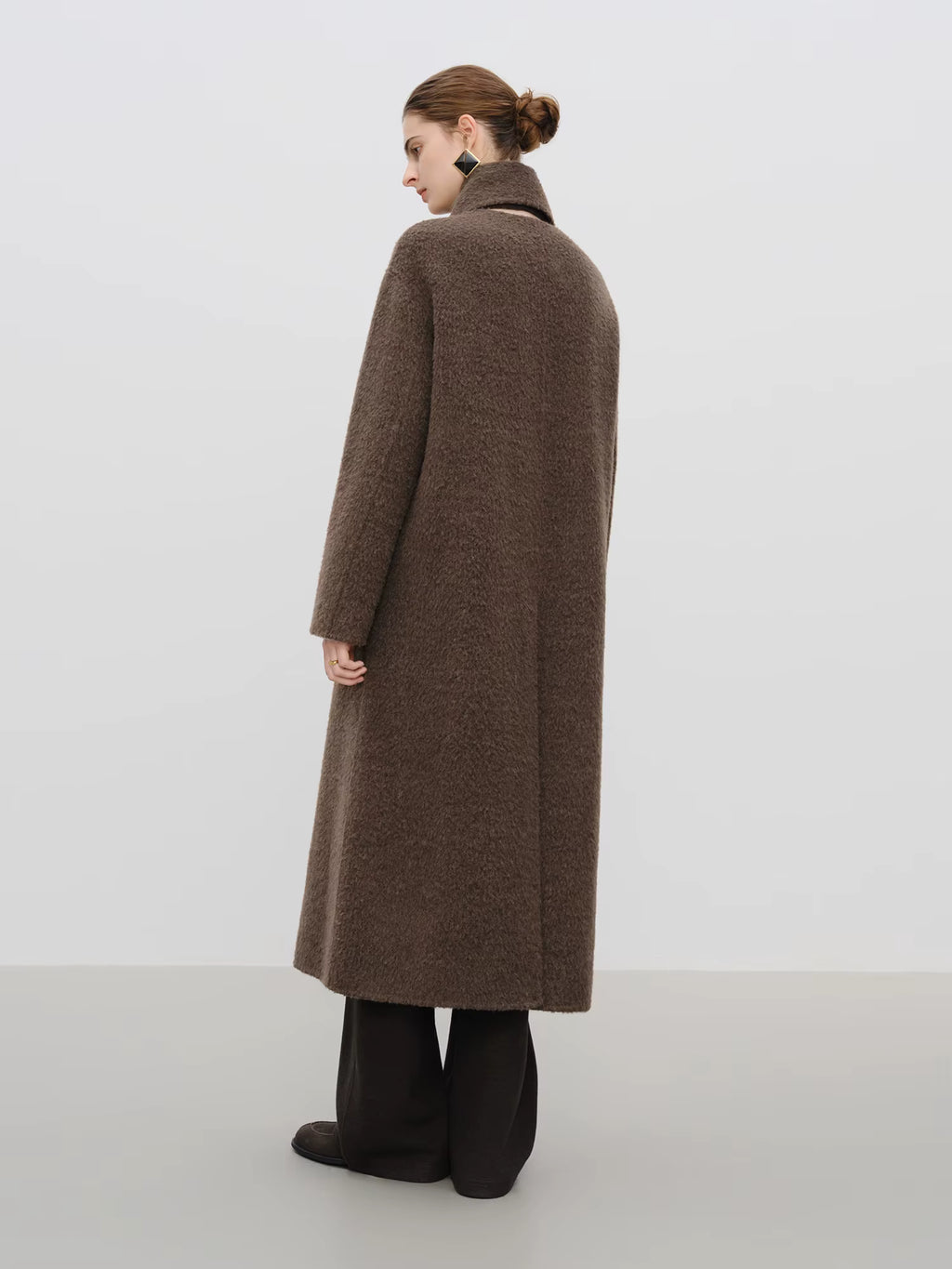 【Premium Series】Women's Long Wool Blend Overcoat with Detachable Scarf - Elegant Winter Coat for Business Casual