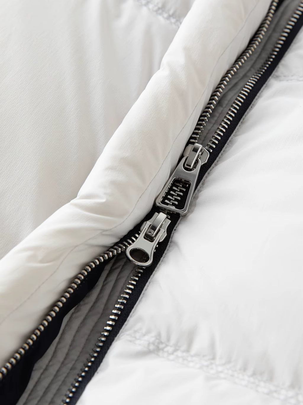 Knit Turned Collar Long Down Jacket for Women with Contrast Patchwork Structured Shoulder Design Winter 2025 New Arrival