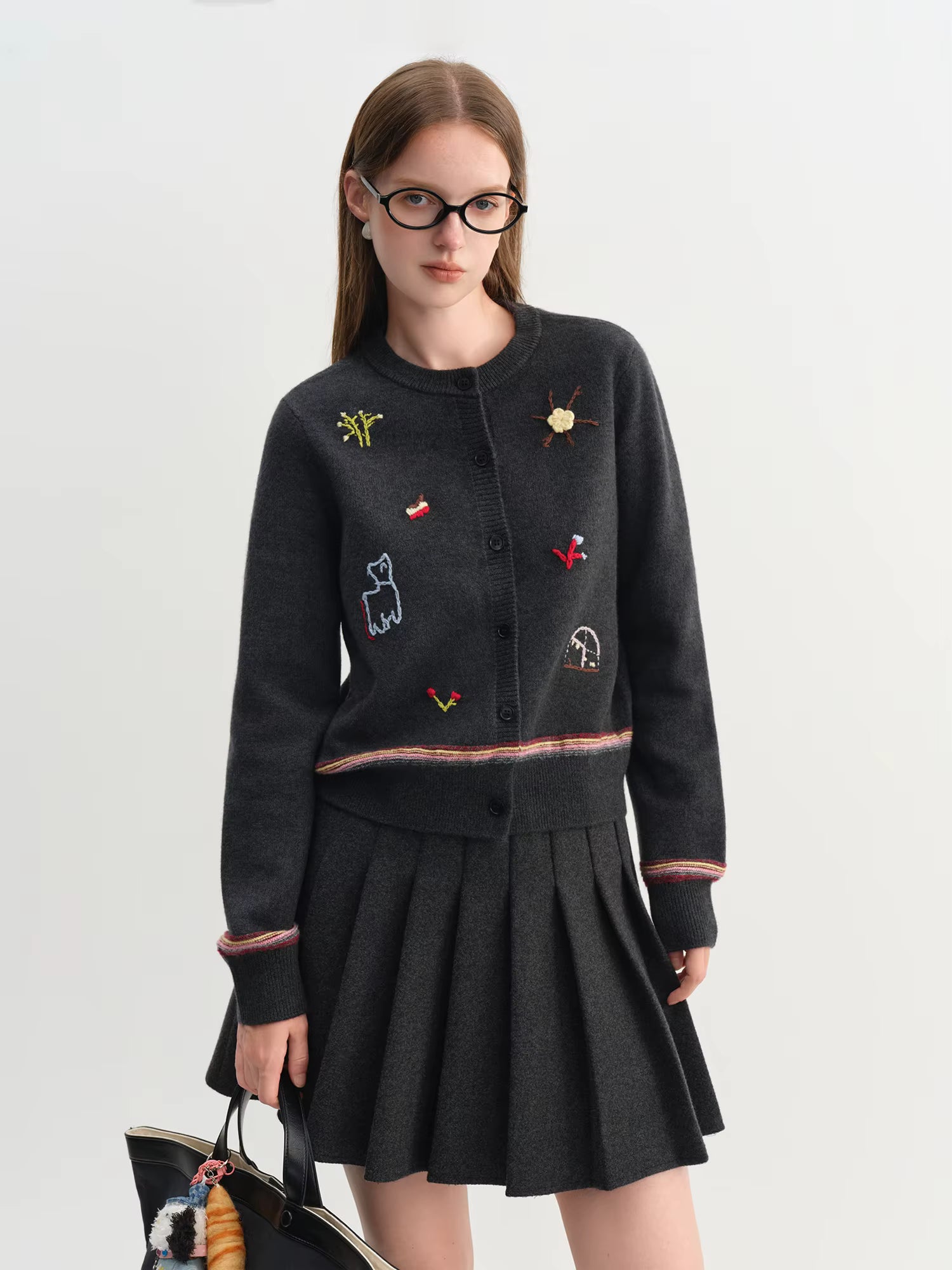 2025 Winter Women's Cute Knit Cardigan Round Neck Hand Embroidered Casual Top Soft Yarn Open Front Sweater Daily Loungewear