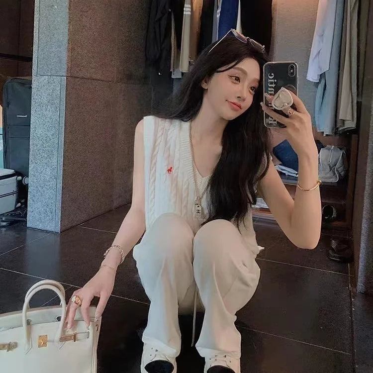 49072155263319|49072155427159|49072155459927|49072155492695