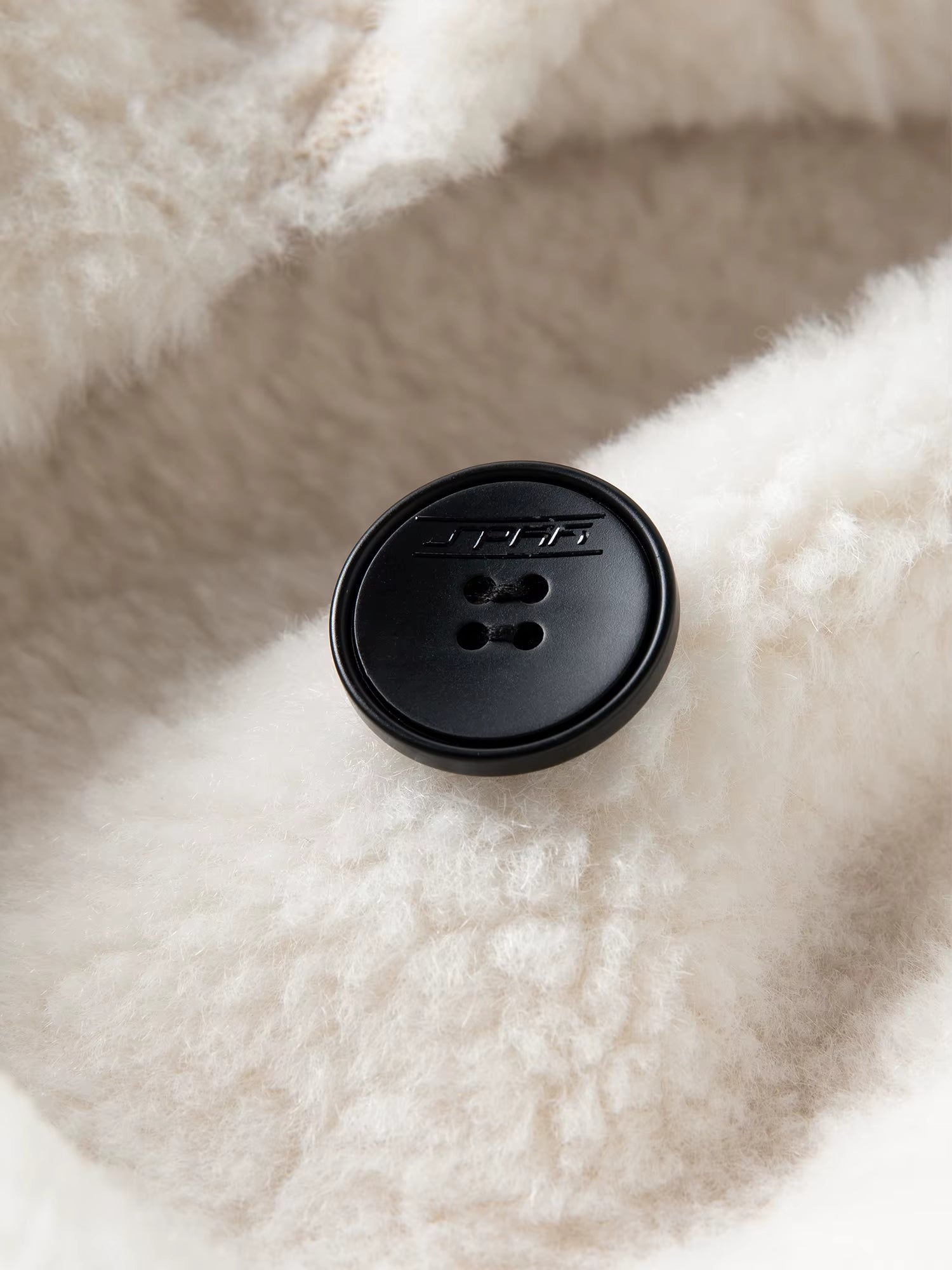 Women's Suede Faux Fur Lamb Wool Coat Turn Down Collar 2025 Winter New Style Coat Furry Coat Simple Solid Commuting