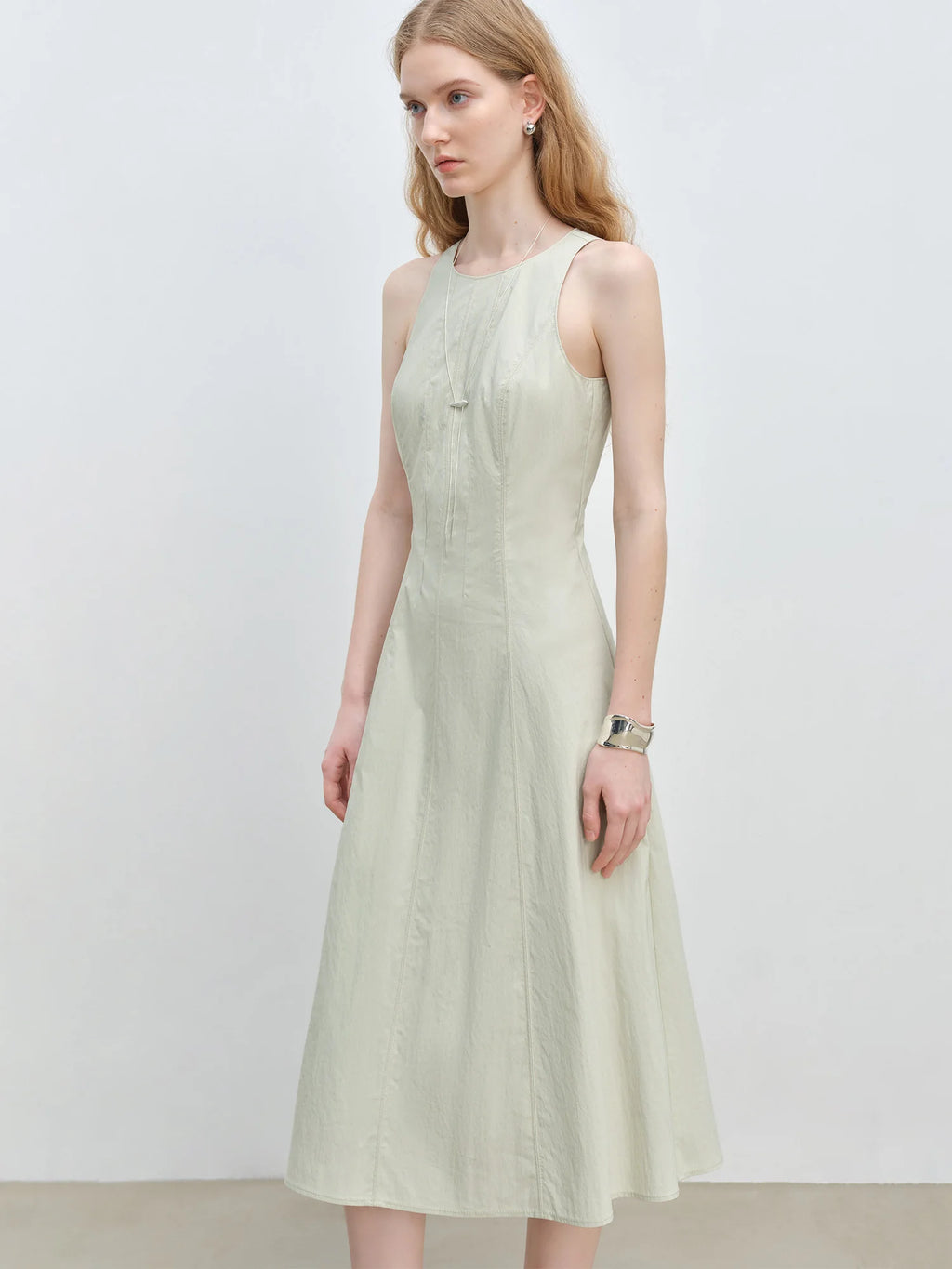 ZIQIAO Workplace Simple Commuting Waist Dress Women 2025 Summer New Green Slim Temperament Vest Skirt