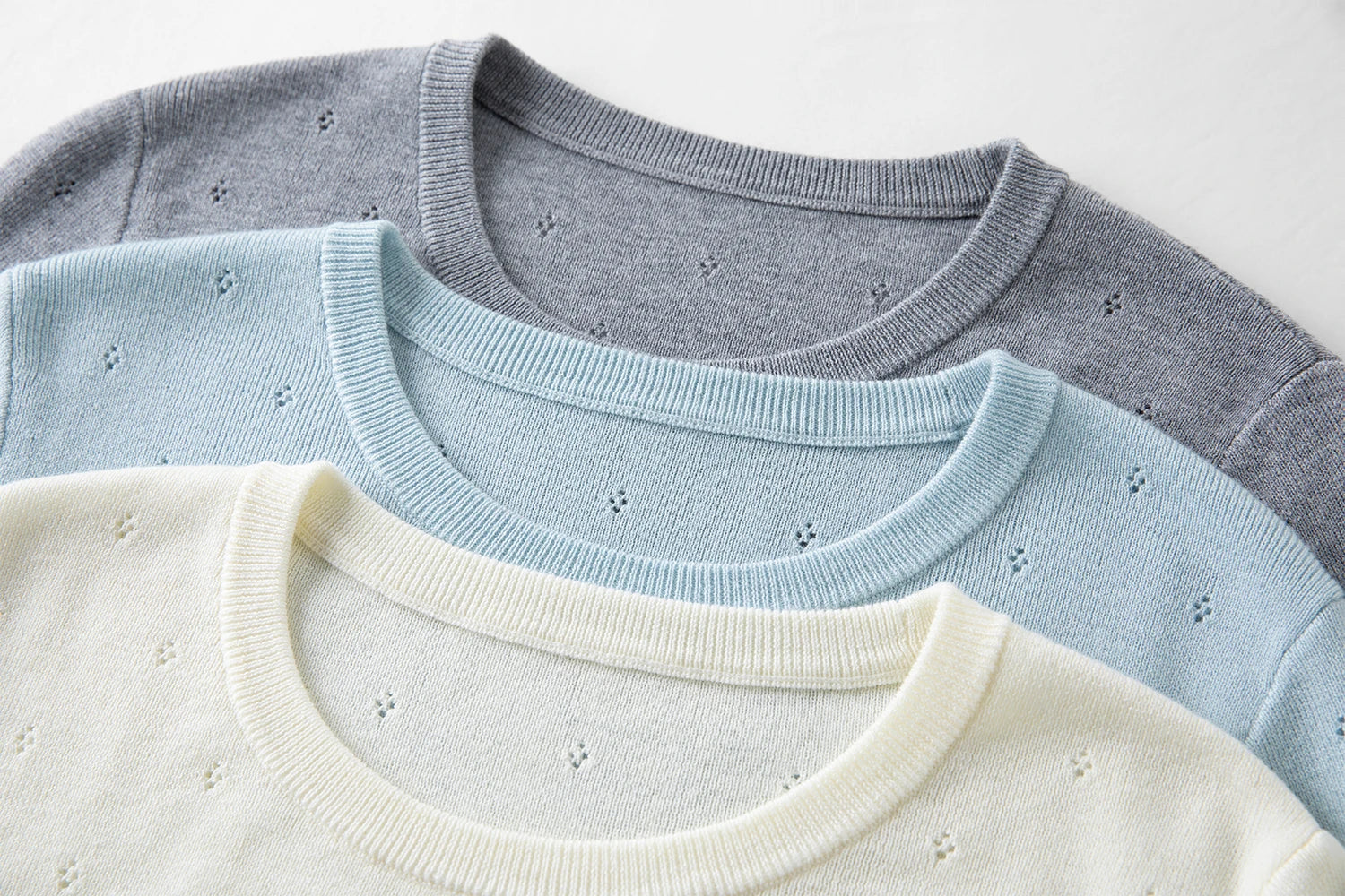 DUSHU Autumn 2025 Women's Round Neck Knit Top - Eyelet Trim Lace Edge Ribbed Texture Office Casual Blouse with Loose Fit