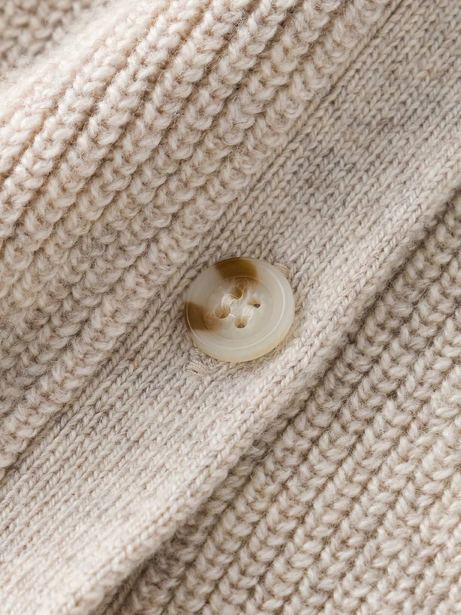 2025 Winter Women's Plush Lapel Cardigan - Curvy Fit Slimming Knit Open Front Sweater for Autumn and Winter Outfits