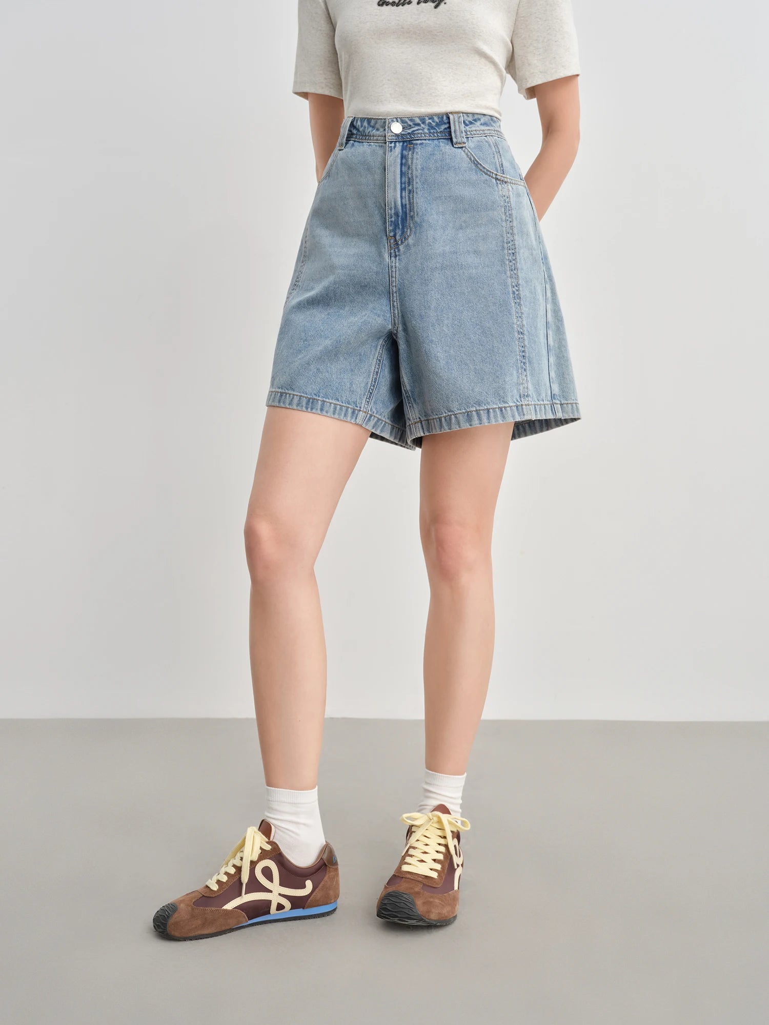 DUSHU Plus-Size Women's Soft Jeans Shorts - 2025 Summer New Arrival High-Waisted Slimming Casual Versatile Pants