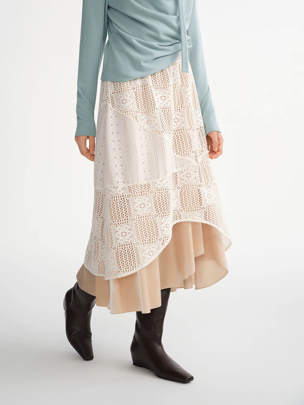 Plus-Size Women Soft Blossoms Double Layer Lace Crochet Asymmetric Skirt Elegant Stylish Design Inspired Retro Fashion