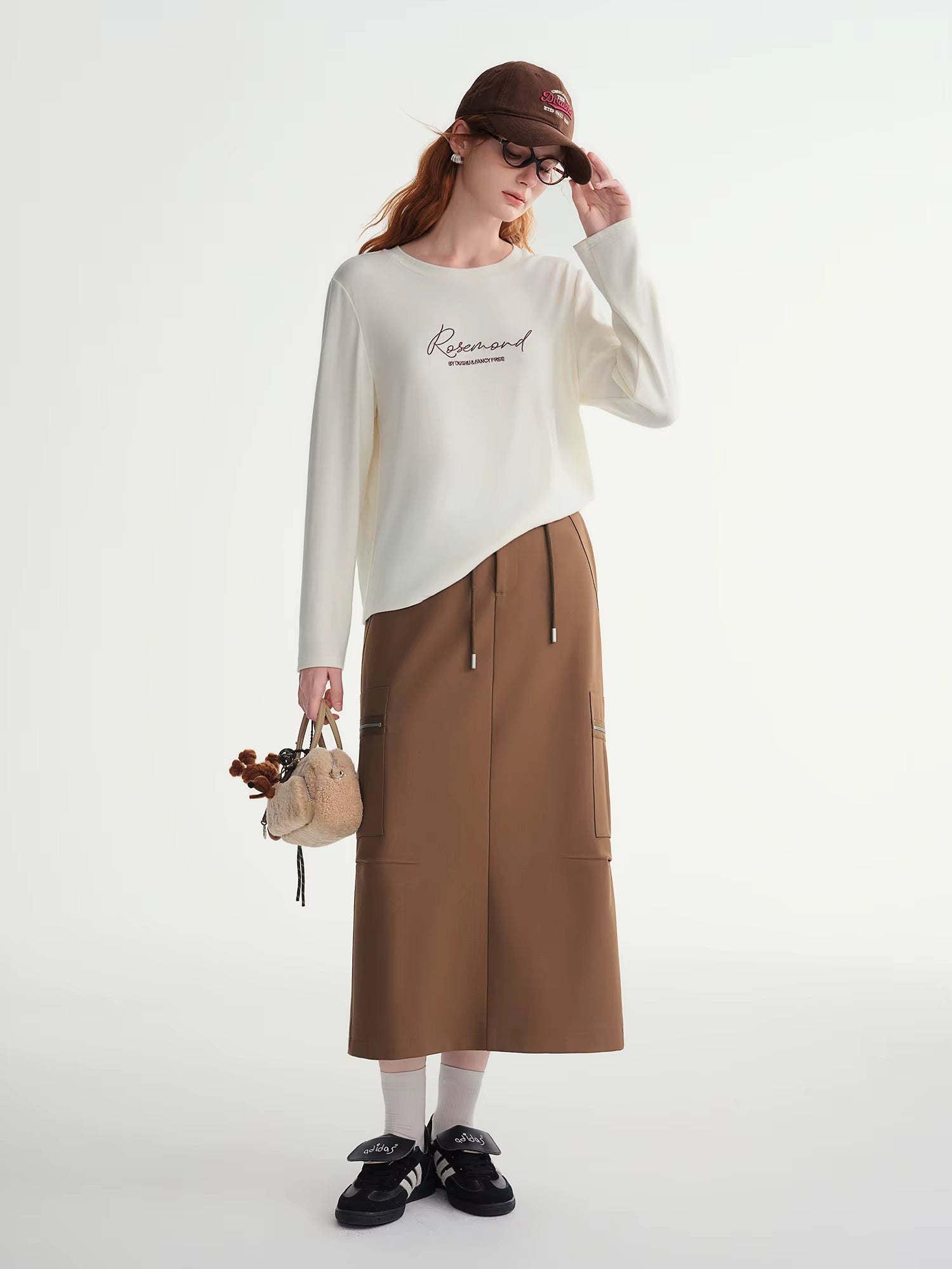 Letter Embroidery T-Shirt Women 2025 Autumn Winter Vintage American Style Long Sleeve Top Casual Streetwear Basic Tee